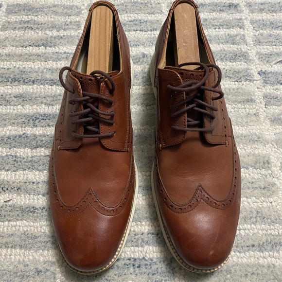 Men's Cole Haan ØriginalGrand Wingtip Oxfords - Picture 1 of 4